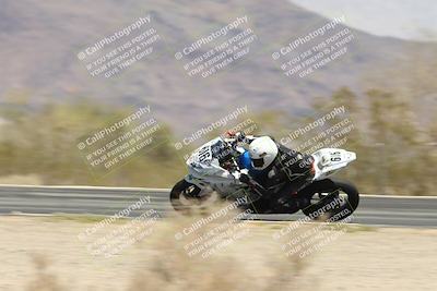 media/Apr-20-2025-CVMA (Sun) [[39090e8767]]/Race 9-Formula LW Twins Shootout/